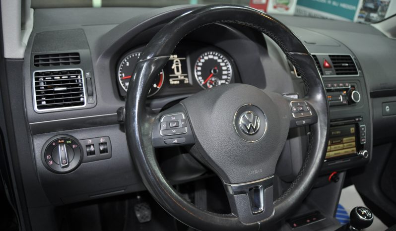 VOLKSWAGEN Touran 2.0 TDI 140cv Advance Bluemotion Tech 5p lleno