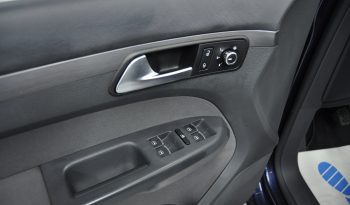 VOLKSWAGEN Touran 2.0 TDI 140cv Advance Bluemotion Tech 5p lleno