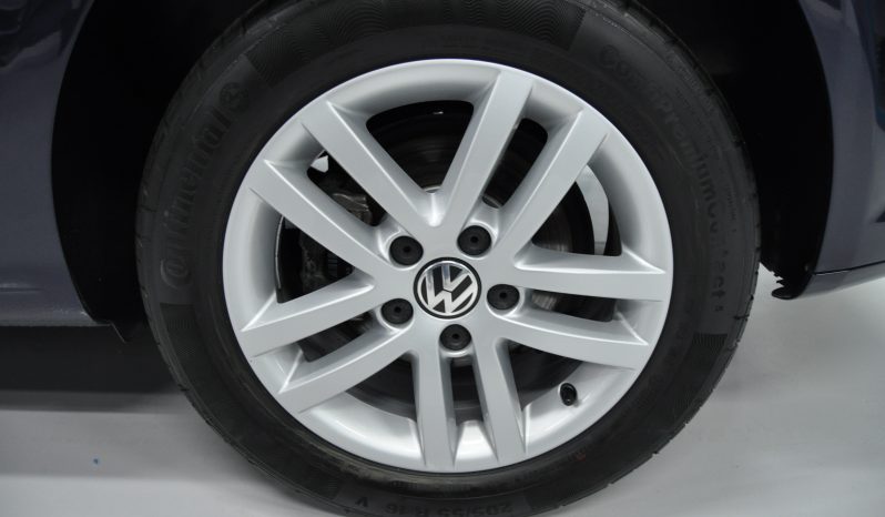 VOLKSWAGEN Touran 2.0 TDI 140cv Advance Bluemotion Tech 5p lleno