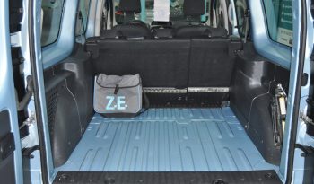 RENAULT Kangoo Furgon Maxi Z.E. 5 plazas lleno