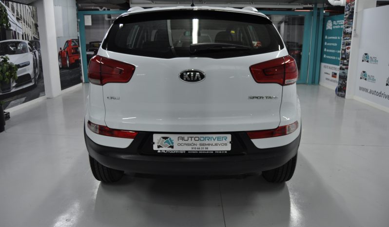 KIA Sportage 2.0 CRDI VGT 136CV Drive 4×4 5p. lleno